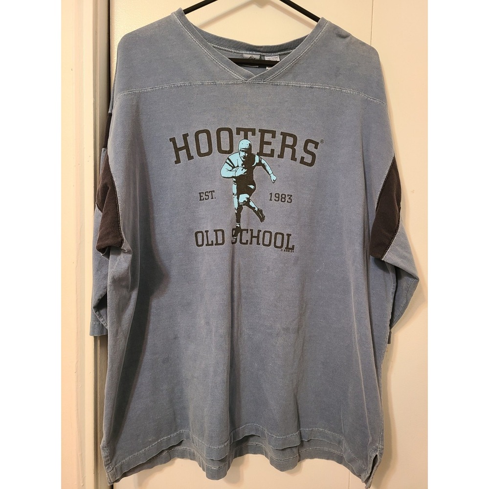 Vintage Hooters "Old School" Football-style Jersey in a Blue. Size XL.
